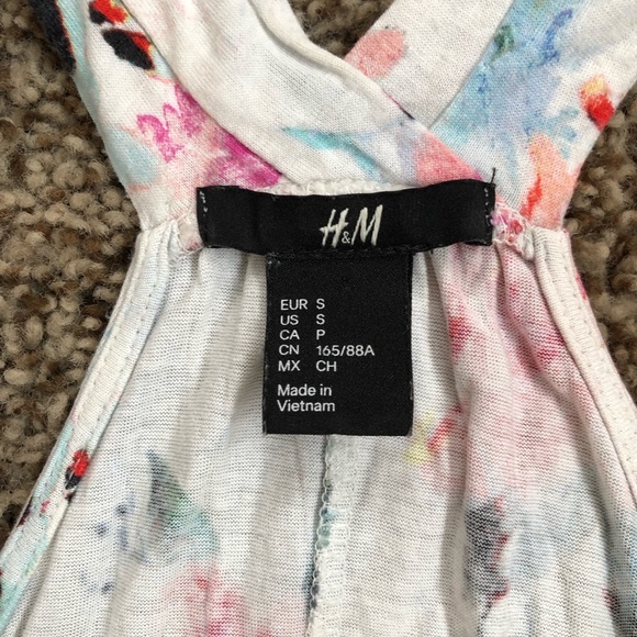 SUNDRESS Size small - Picture 3 of 3